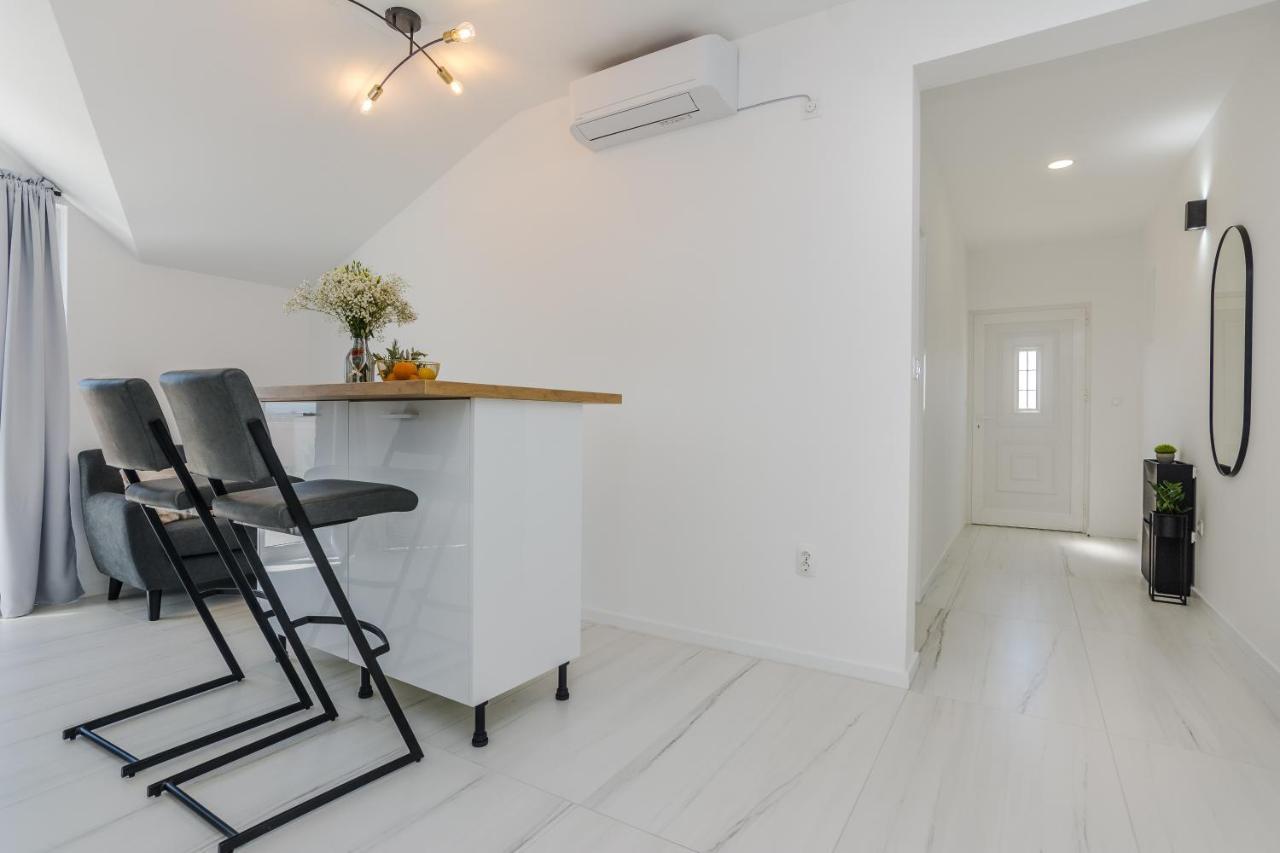 Apartment Redibo Privlaka  Bagian luar foto